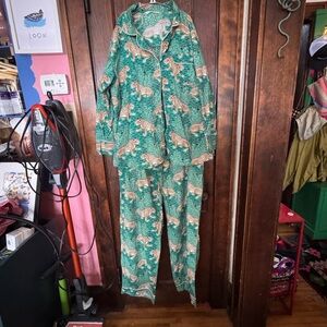 Printfresh Green and Tan Bagheera Leopard Print Pajama Set